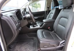 2019 Chevrolet Colorado LT - Image 29