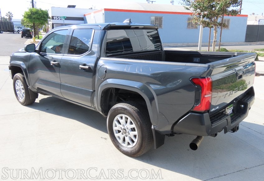 2024 Toyota Tacoma SR - Image 9