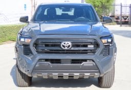 2024 Toyota Tacoma SR - Image 12