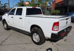 2022 Ram 2500 Tradesman - Image 9