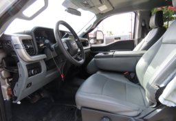 2024 Ford F-350 Super Duty XL - Image 27