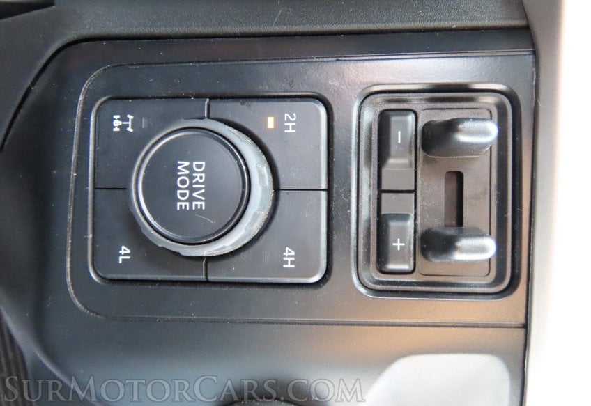 2024 Ford F-350 Super Duty XL - Image 13