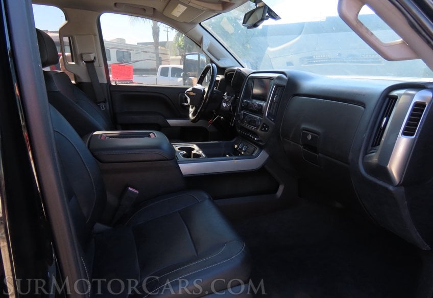 2018 Chevrolet Silverado 2500HD LTZ - Image 24