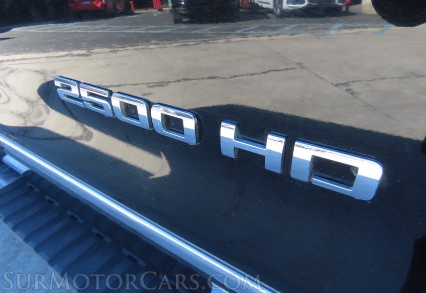 2018 Chevrolet Silverado 2500HD LTZ - Image 19