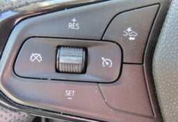 2025 Chevrolet Trax - Image 27