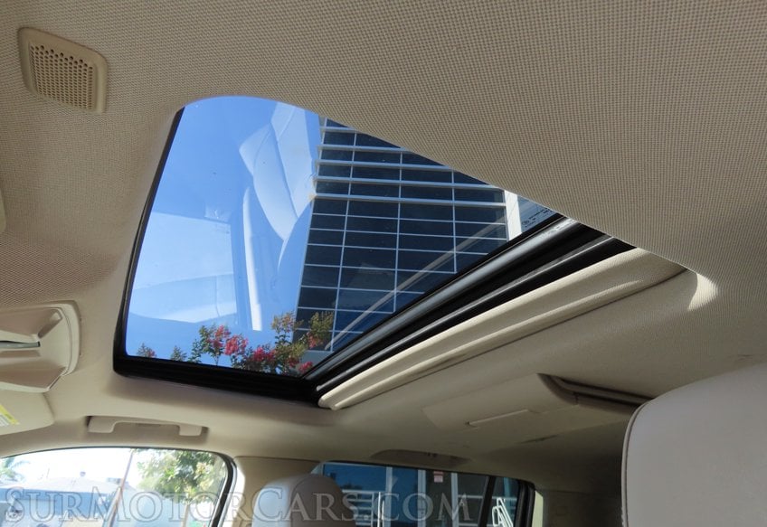 2016 Cadillac Escalade ESV Premium Collection - Image 28