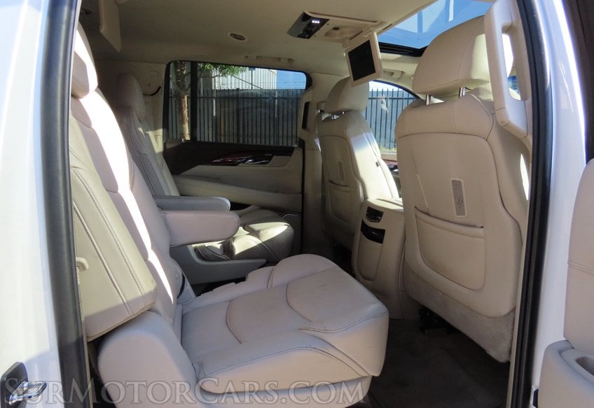 2016 Cadillac Escalade ESV Premium Collection - Image 60