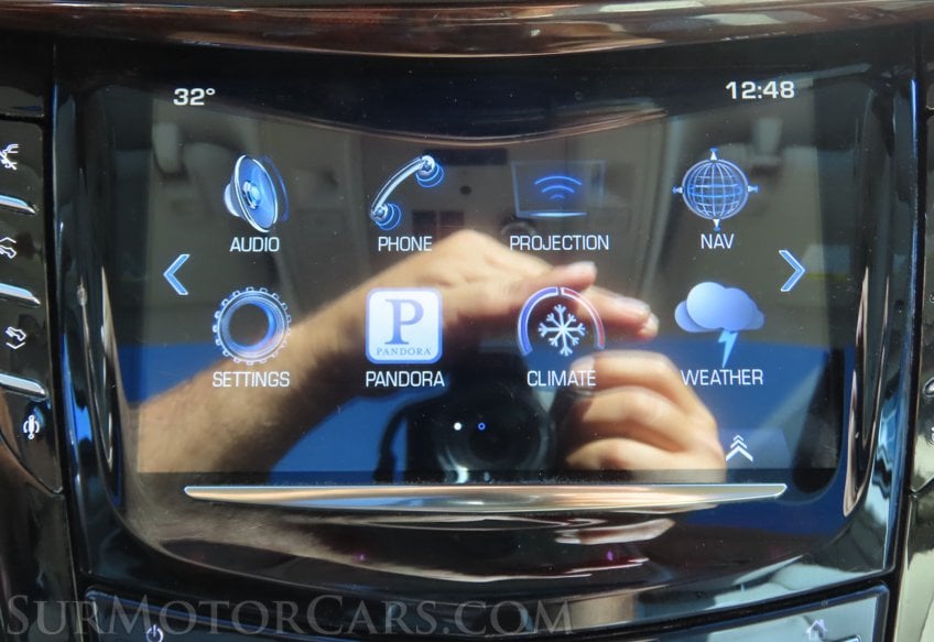 2016 Cadillac Escalade ESV Premium Collection - Image 16
