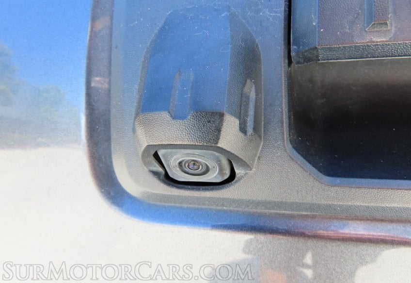 2022 Toyota Tacoma TRD Off-Road - Image 18