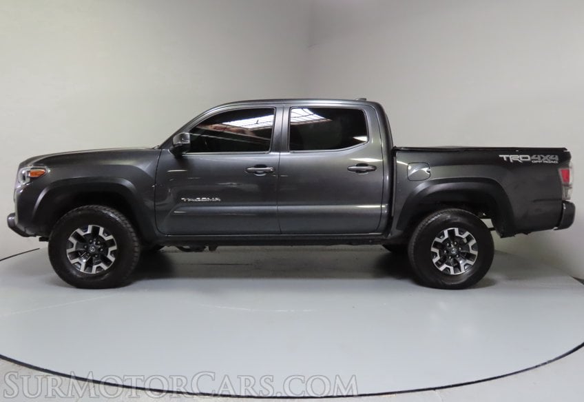 2022 Toyota Tacoma TRD Off-Road - Image 6