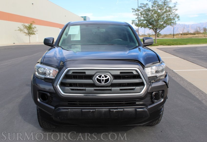 2017 Toyota Tacoma - Image 12