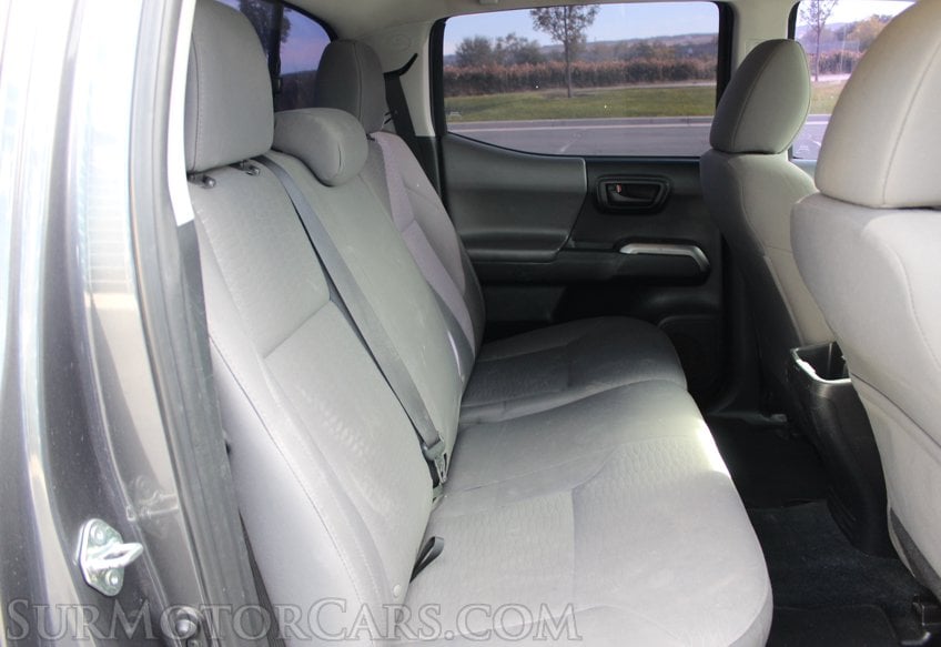 2017 Toyota Tacoma - Image 39