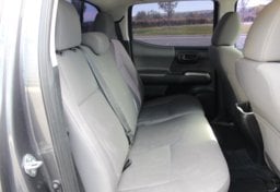 2017 Toyota Tacoma - Image 39