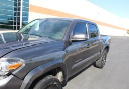 2017 Toyota Tacoma - Image 14
