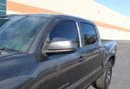 2017 Toyota Tacoma - Image 13