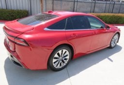2022 Toyota Mirai - Image 7
