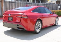 2022 Toyota Mirai - Image 9