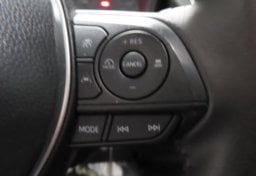 2025 Toyota Corolla Cross LE - Image 24