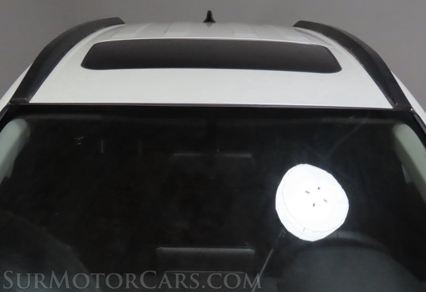 2025 Toyota Corolla Cross LE - Image 30