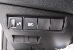 2025 Toyota Corolla Cross LE - Image 51