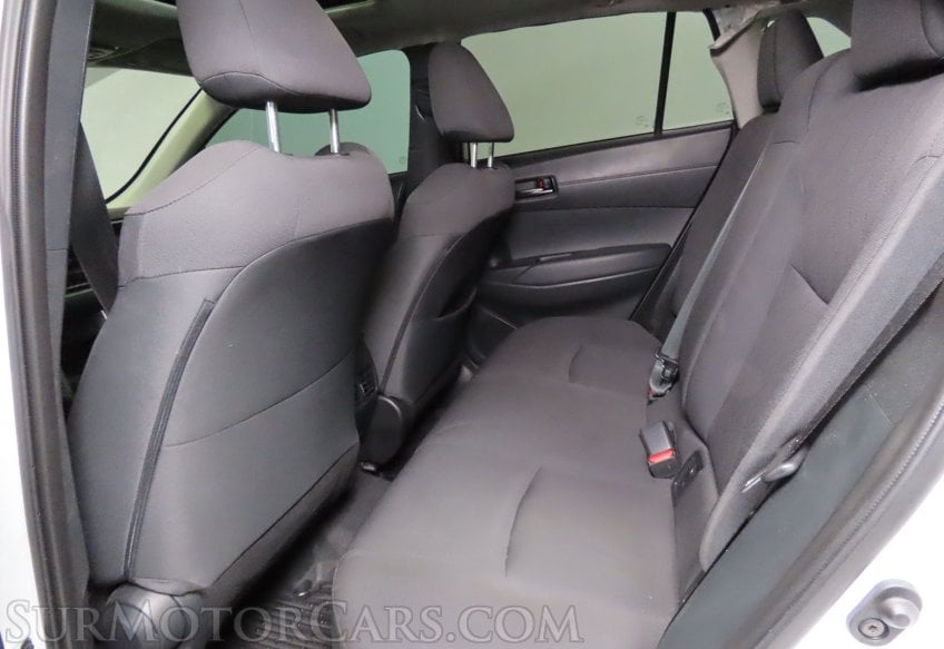 2025 Toyota Corolla Cross LE - Image 48