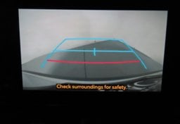 2025 Toyota Corolla Cross LE - Image 15