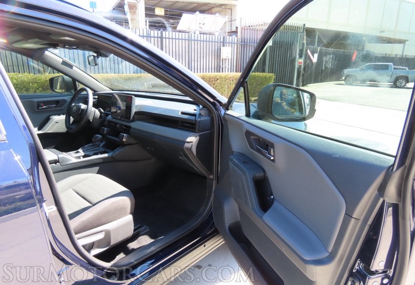 2026 Toyota RAV4 SE - Image 20