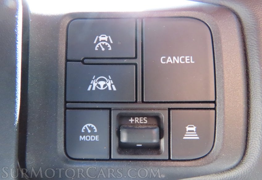 2026 Toyota RAV4 SE - Image 32