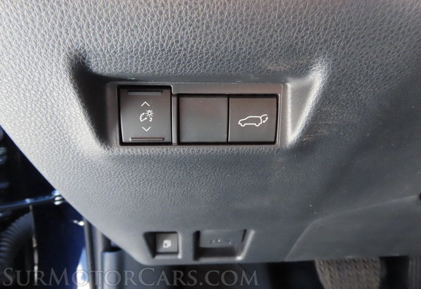 2026 Toyota RAV4 SE - Image 47