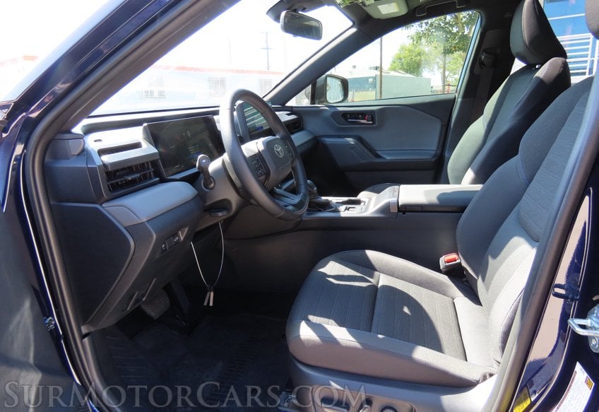 2026 Toyota RAV4 SE - Image 25