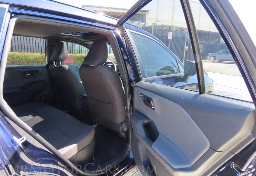 2026 Toyota RAV4 SE - Image 27
