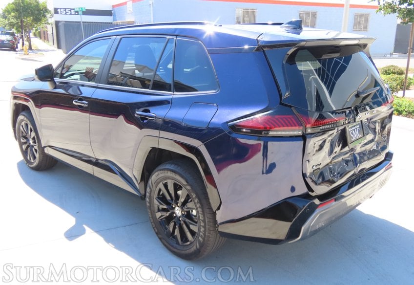 2026 Toyota RAV4 SE - Image 7