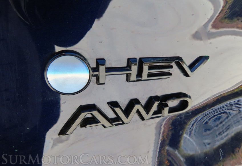 2026 Toyota RAV4 SE - Image 16