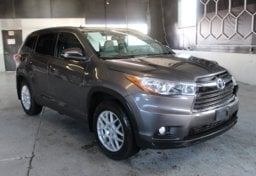 2016 Toyota Highlander AWD XLE - Image 1