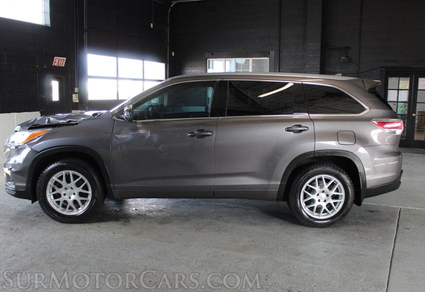 2016 Toyota Highlander AWD XLE - Image 65