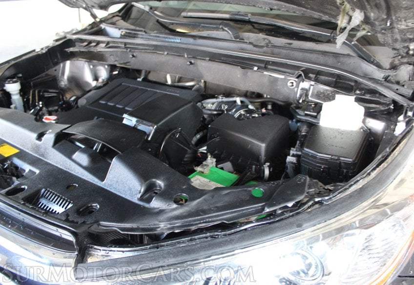 2016 Toyota Highlander AWD XLE - Image 24