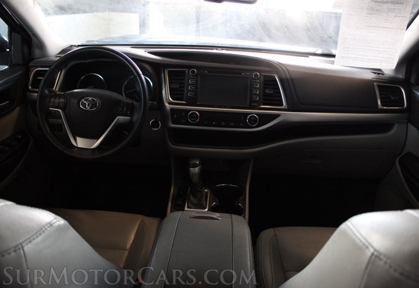 2016 Toyota Highlander AWD XLE - Image 60