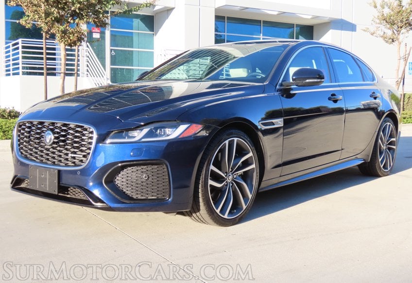 2024 Jaguar XF R-Dynamic SE - Image 4