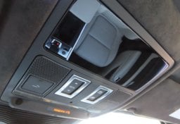 2024 Jaguar XF R-Dynamic SE - Image 25