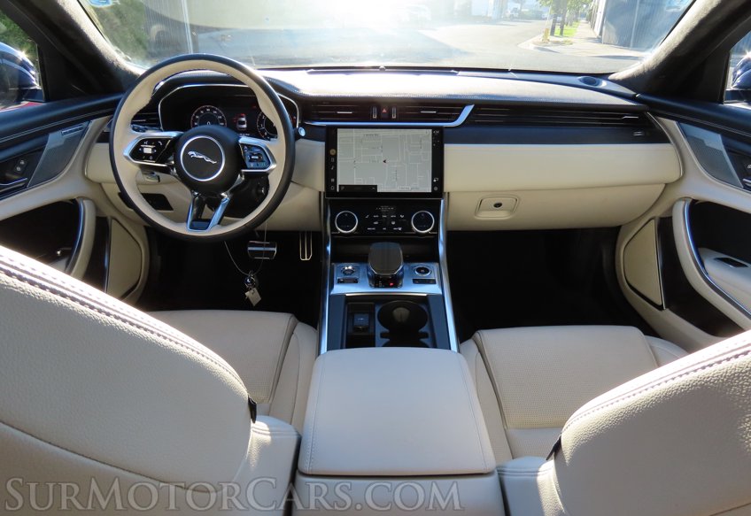 2024 Jaguar XF R-Dynamic SE - Image 46