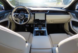 2024 Jaguar XF R-Dynamic SE - Image 46