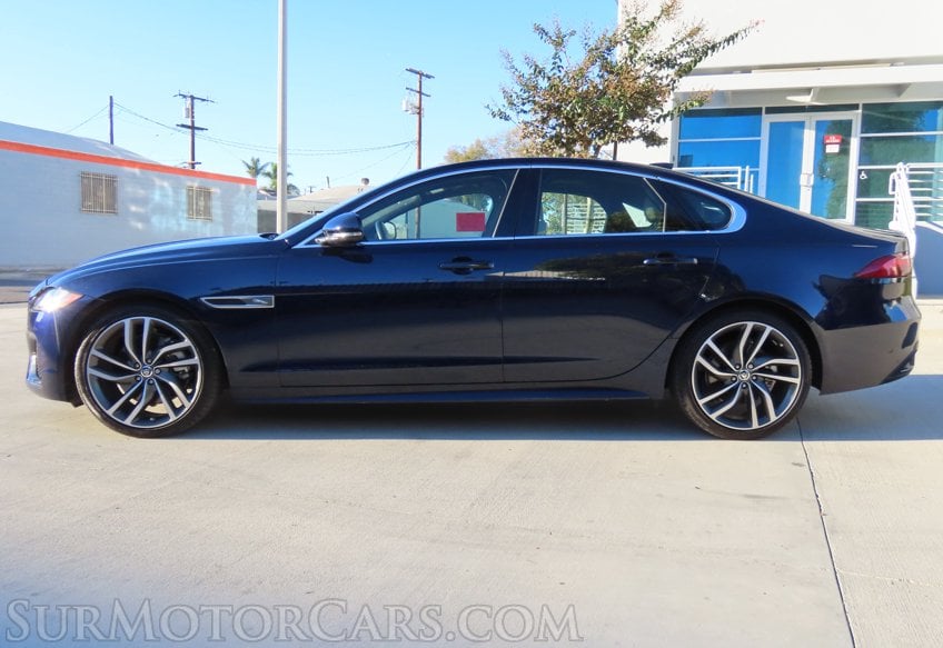 2024 Jaguar XF R-Dynamic SE - Image 5