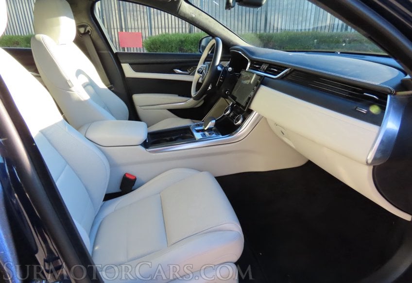 2024 Jaguar XF R-Dynamic SE - Image 62