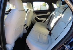 2024 Jaguar XF R-Dynamic SE - Image 43