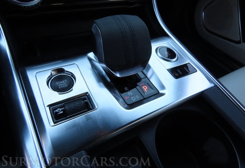 2024 Jaguar XF R-Dynamic SE - Image 18