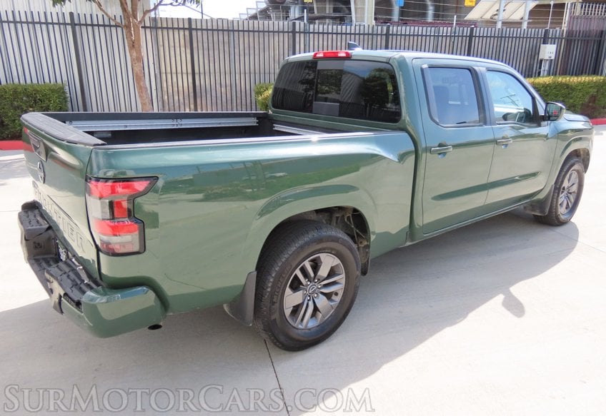 2025 Nissan Frontier SV - Image 6