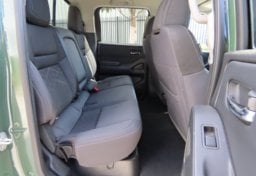 2025 Nissan Frontier SV - Image 29