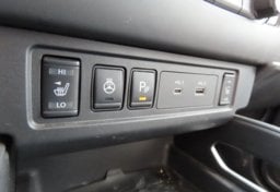 2025 Nissan Frontier SV - Image 38