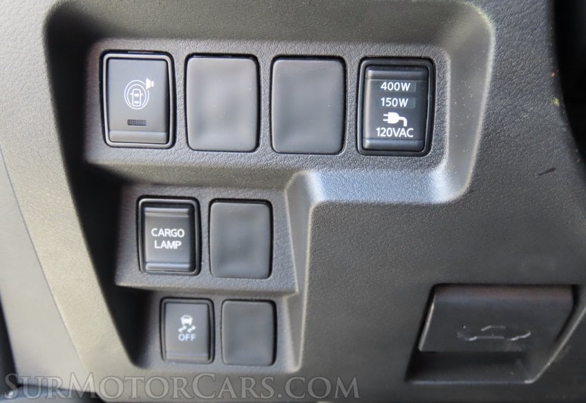 2025 Nissan Frontier SV - Image 42