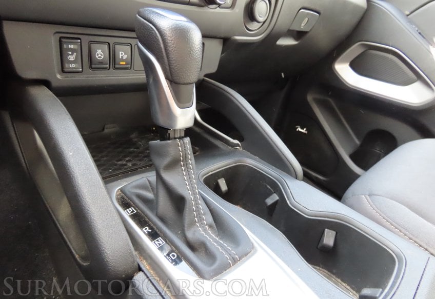 2025 Nissan Frontier SV - Image 39